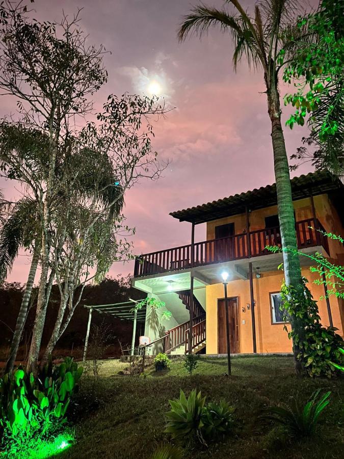 Pousada Chales Dos Montes Santana dos Montes Exteriér fotografie